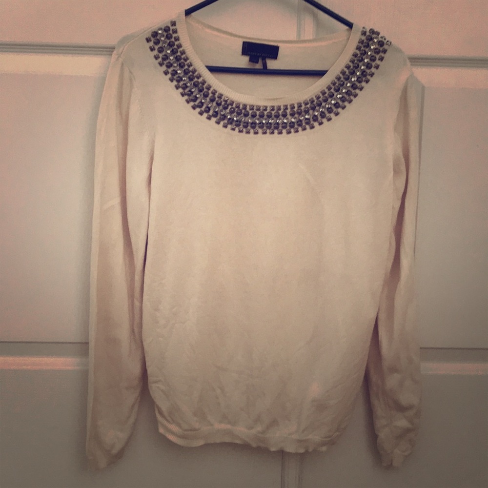 Pretty sweater!